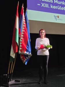 Kolléganő a RAM szinpadán