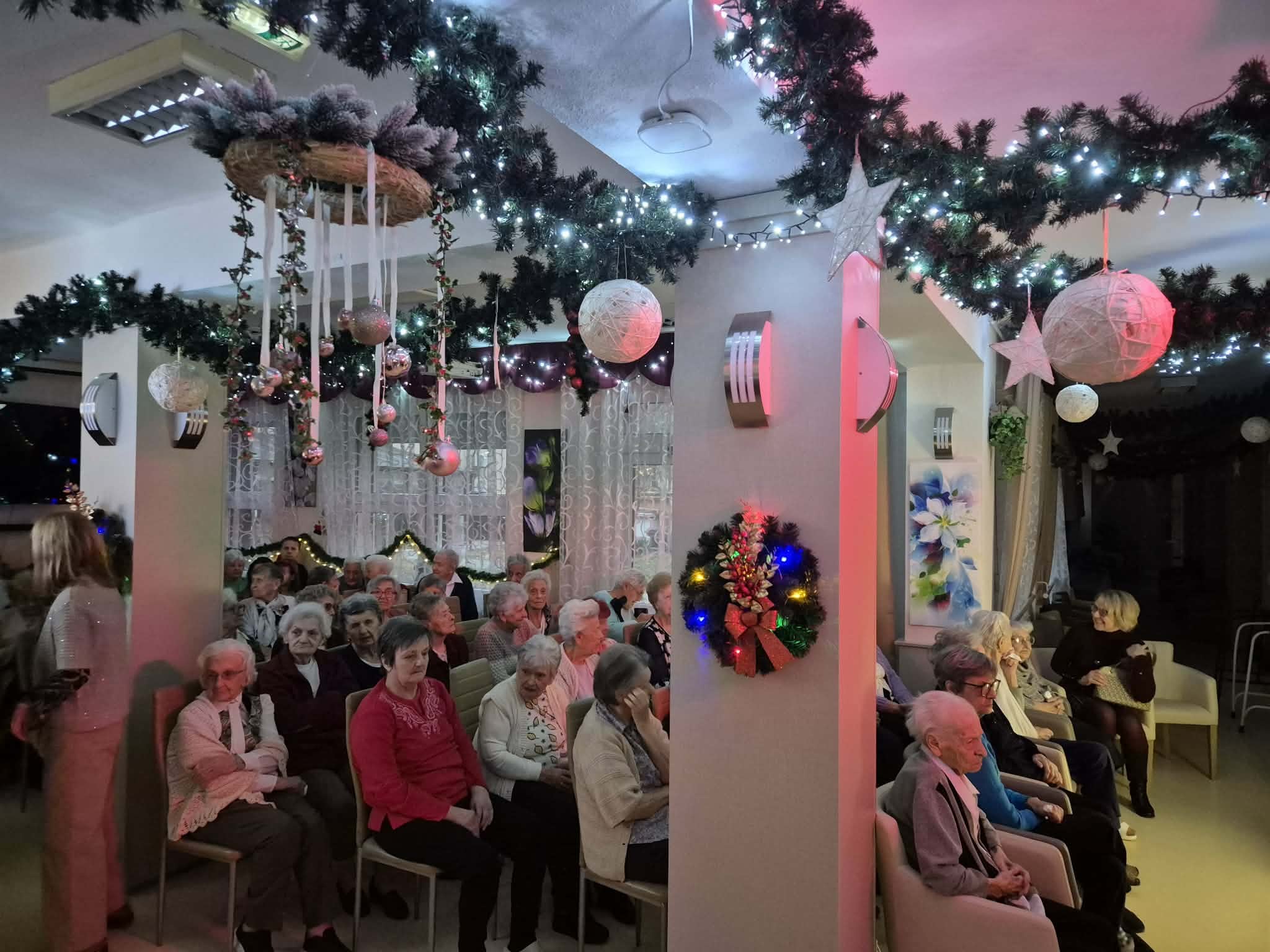 Karácsonyi ünnepség a Gondozóházban kiemelt képe